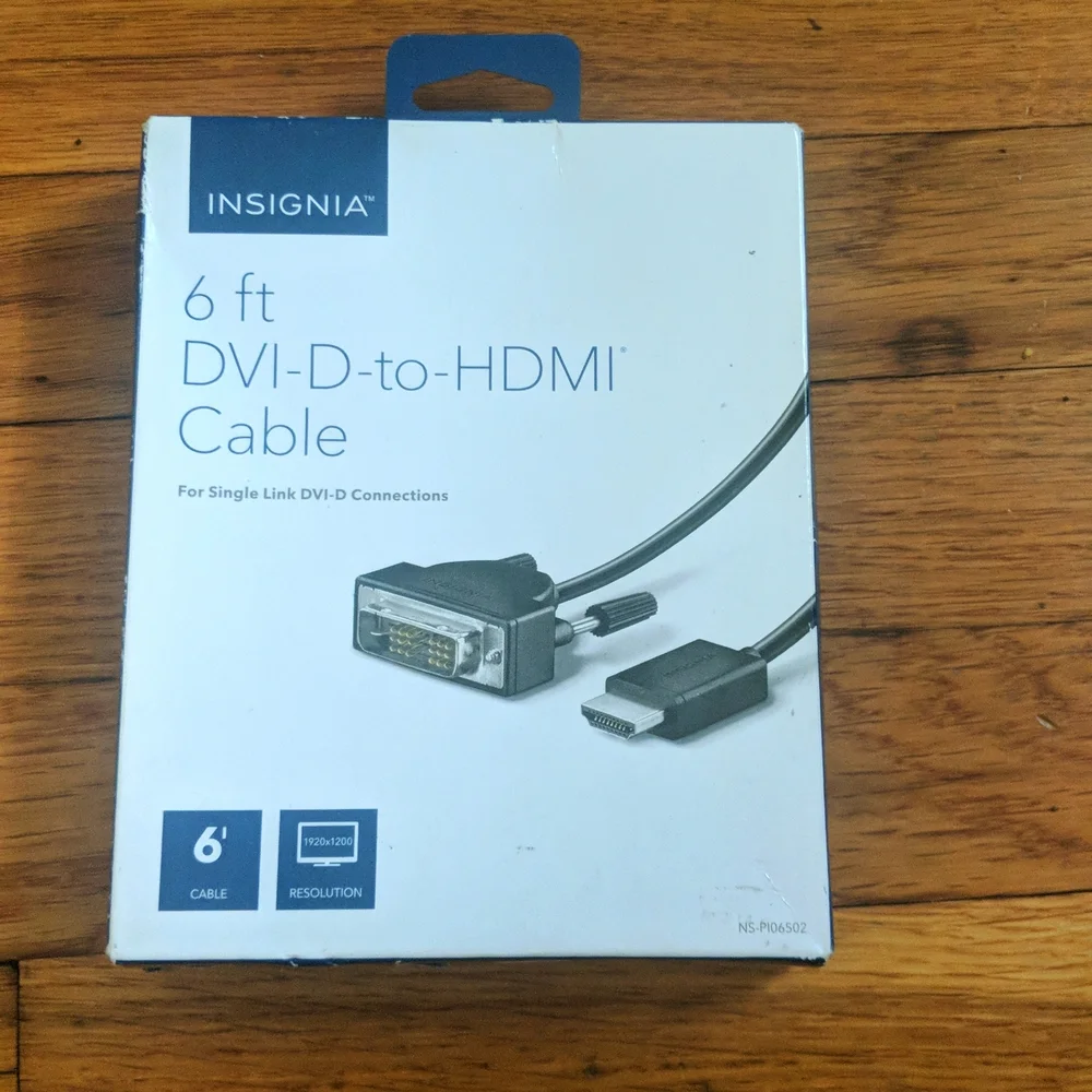 Insignia 6 ft DVI-D-to-HDMI Cable